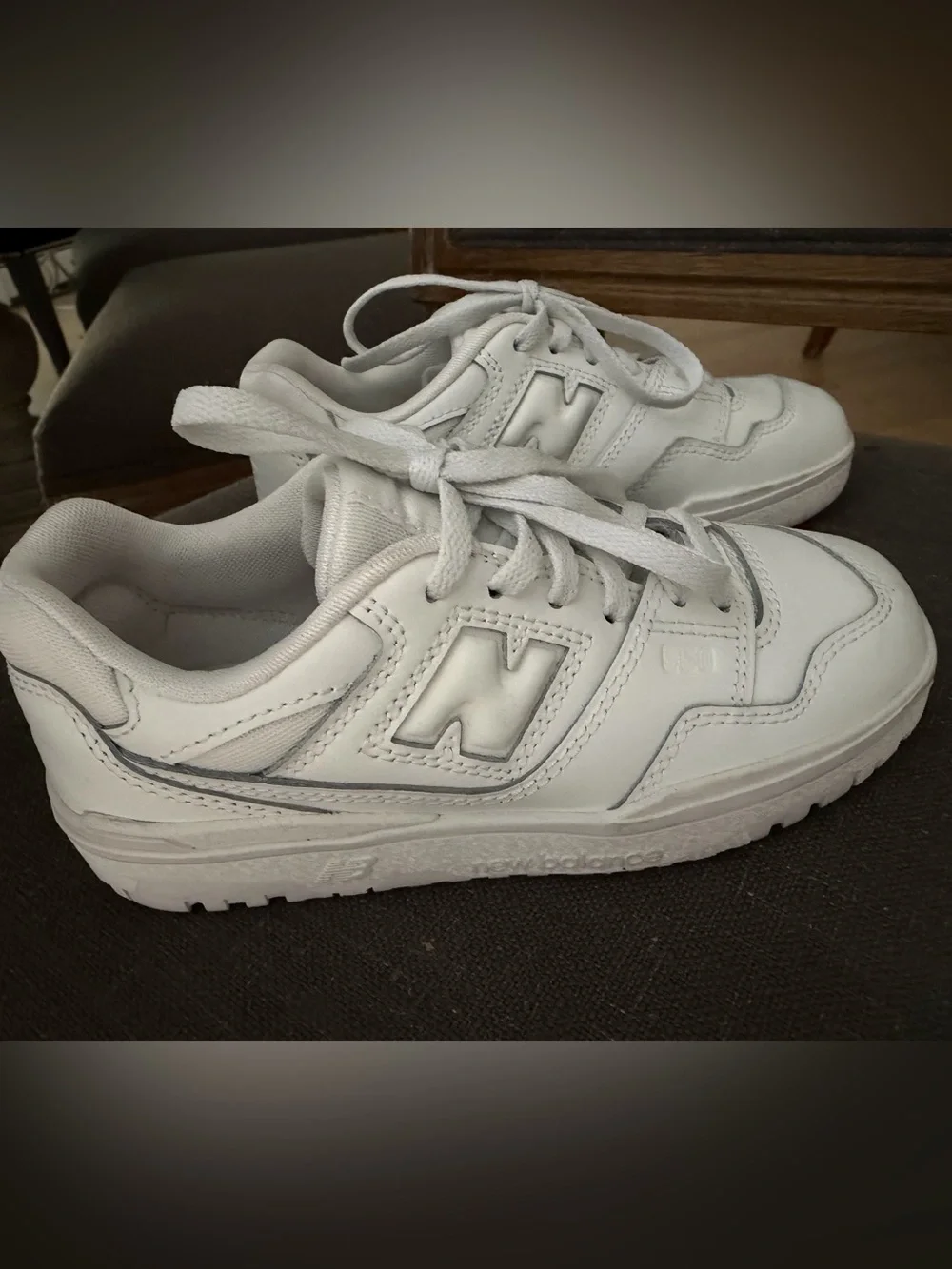 New Balance 550 Kids All-White Lace-Up Sneakers new never worn